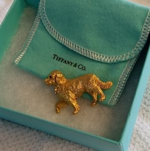 TIFFANY & Co. GOLDEN RETRIEVER BROOCH 18K gold weighing 24 grams!